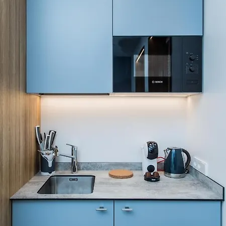 River City No 5 By Urban Rent Apartment